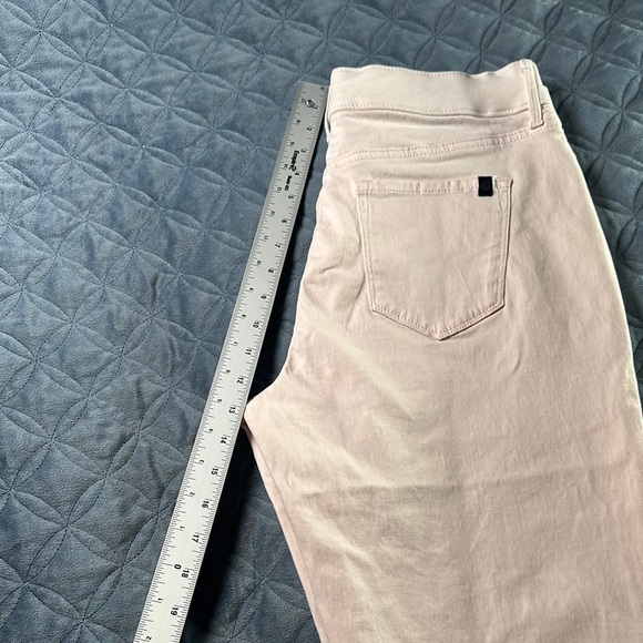 Gloria Vanderbilt Pink Skorts Comfortable Fit - Picture 6 of 8